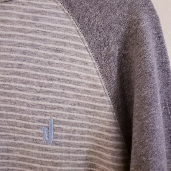 johnnie-o Men Raglan Sweatshirt Small Crewneck Gray White Stripe JMKO 1930 - Picture 9 of 12